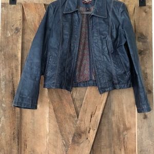 WILSONS LEATHER BLACK JACKET - SMALL